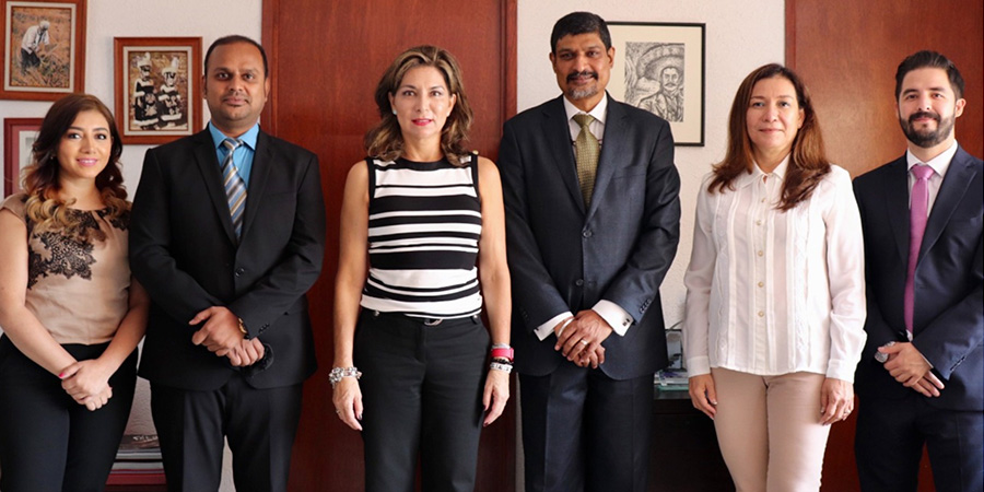Reunión entre SDEyT Morelos e India-Mexico Business Chamber Autoridades de Morelos y representantes de IMBC durante reunión de cooperación farmacéutica