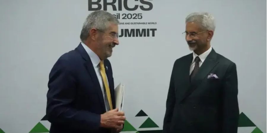 India’s Foreign Minister S. Jaishankar and Mexico’s Foreign Secretary Juan Ramón de la Fuente at the BRICS 2025 Summit in Rio de Janeiro